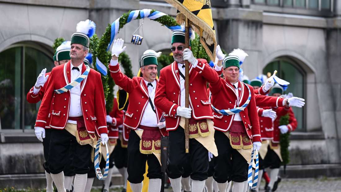 Schäfflertanz München Fasching
