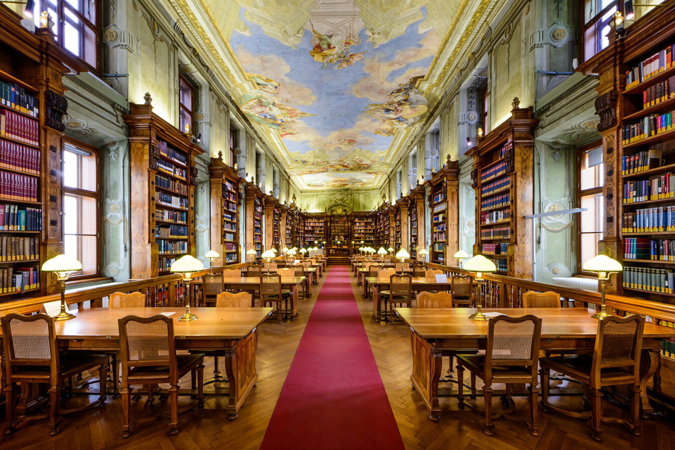 Hochzeitslocations in Wien: Der Augustinerlesesaal in der Nationalbibliothek, 1010