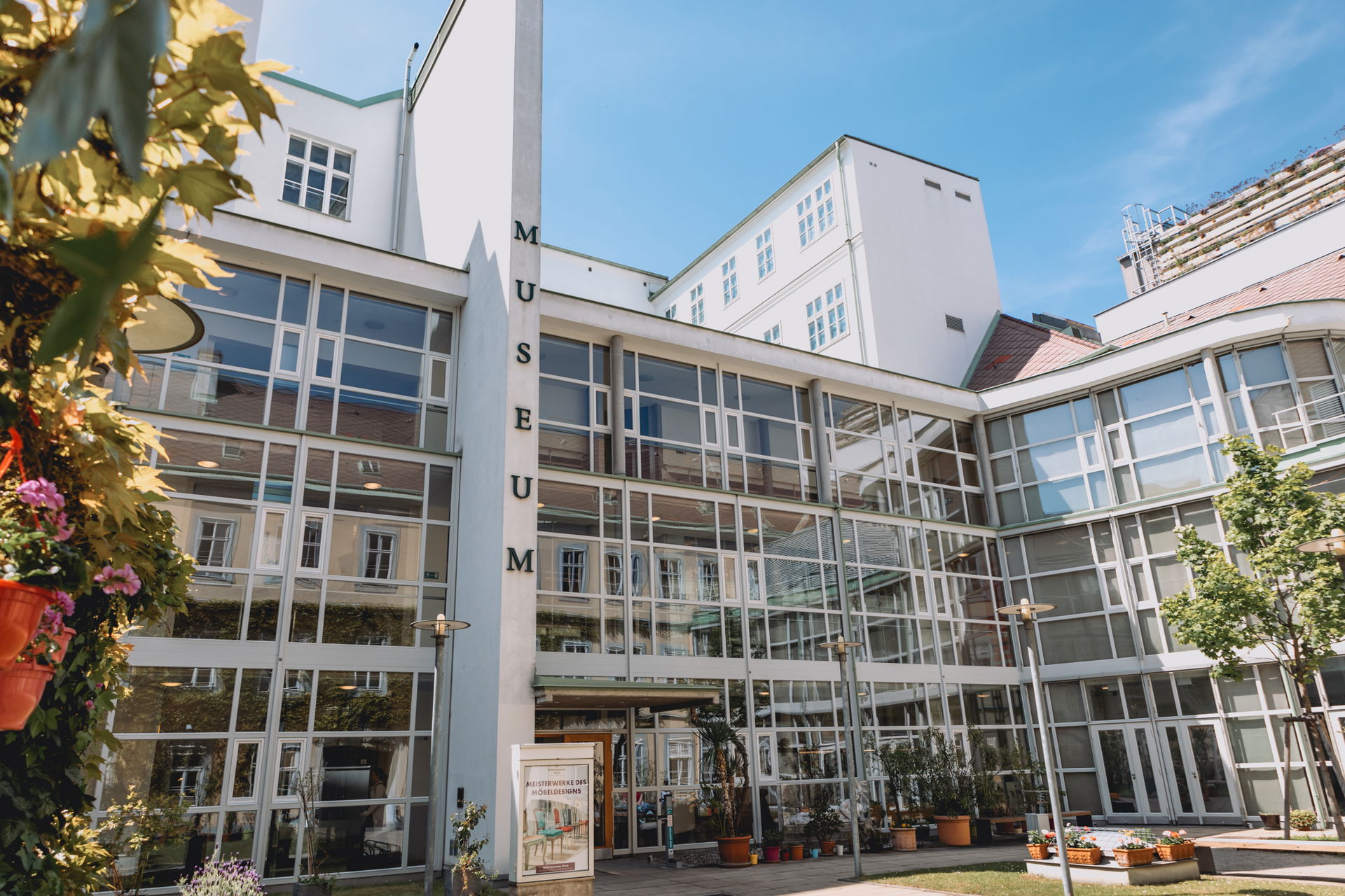 Möbelmuseum Wien von außen