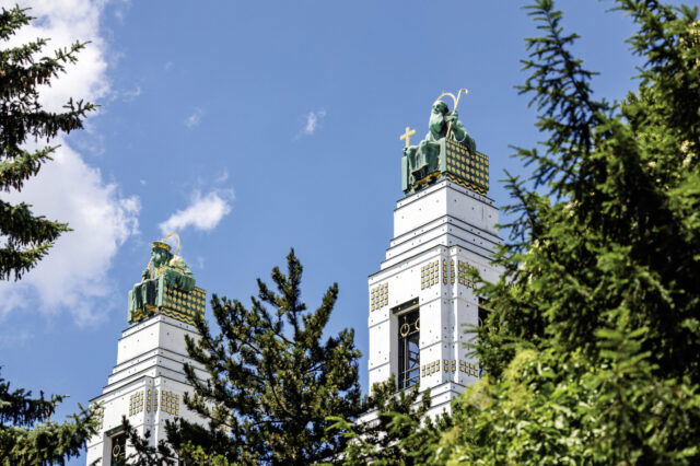 Ruhiges Ausflugsziel rund um Wien: Kirche am Steinhof / Church of St. Leopold (designed by Otto Wagner)