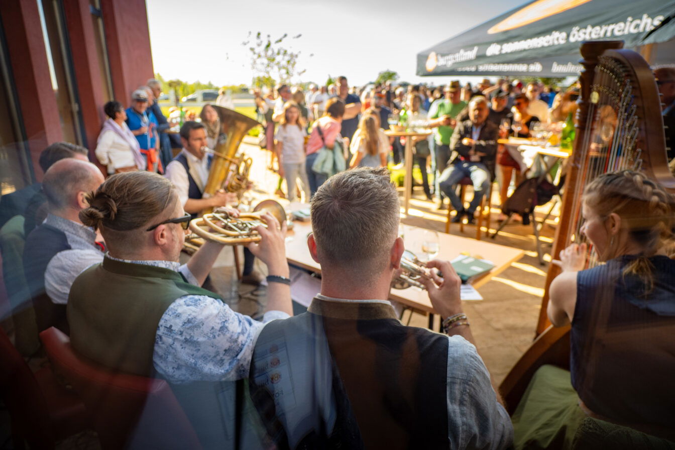 Blasmusik auf dem See Opening im Burgenland 2026