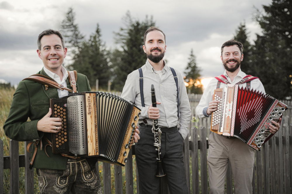 Die Kammer Musik Festival spielt bei VOLLMUND 2026 in Graz um Wandern, Musik und Kulinarik zu verbinden.