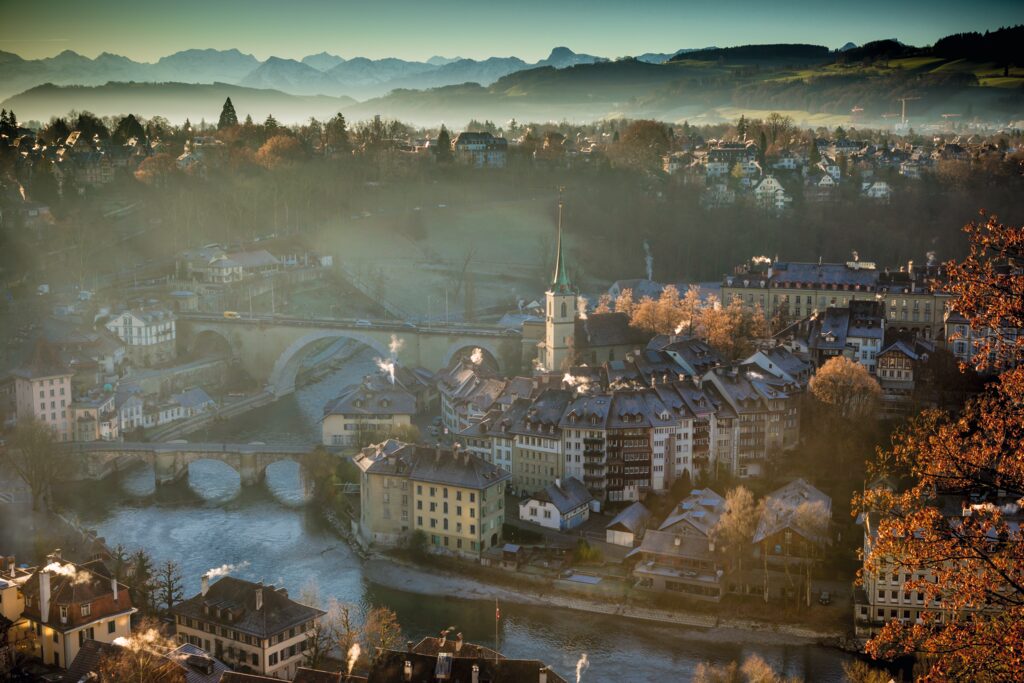 Bern im Herbst aus der Vogelperspektive