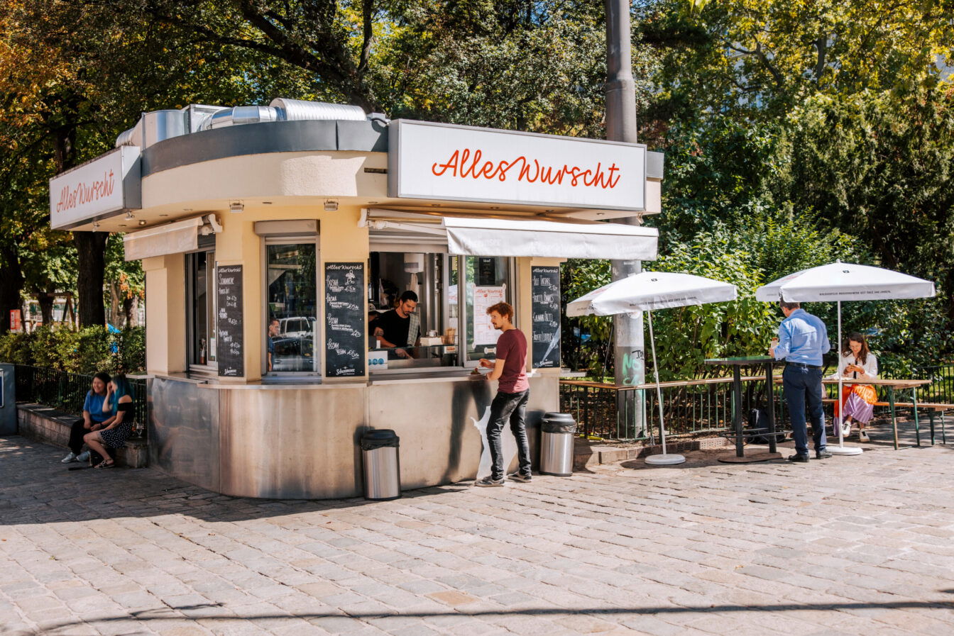 1000things Community Awards 2026: Würstelstand Alles Wurscht in Wien