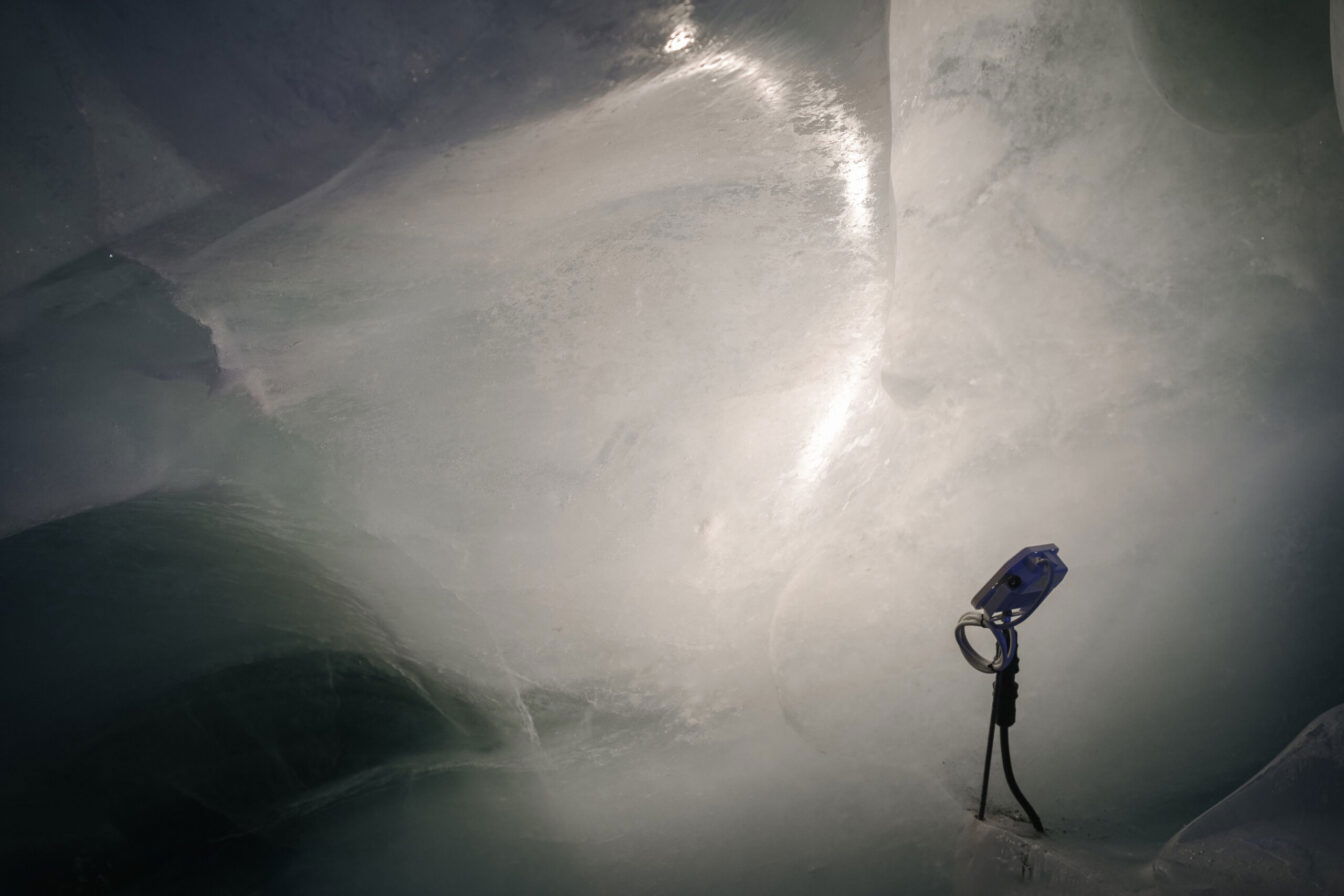 Innerhalb der Gletschergrotte des Titlis in der Schweiz.
