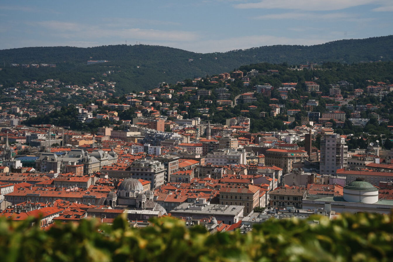 Einer der schönsten Ausblicke über Triest von der Burg Castello di San Giusto.