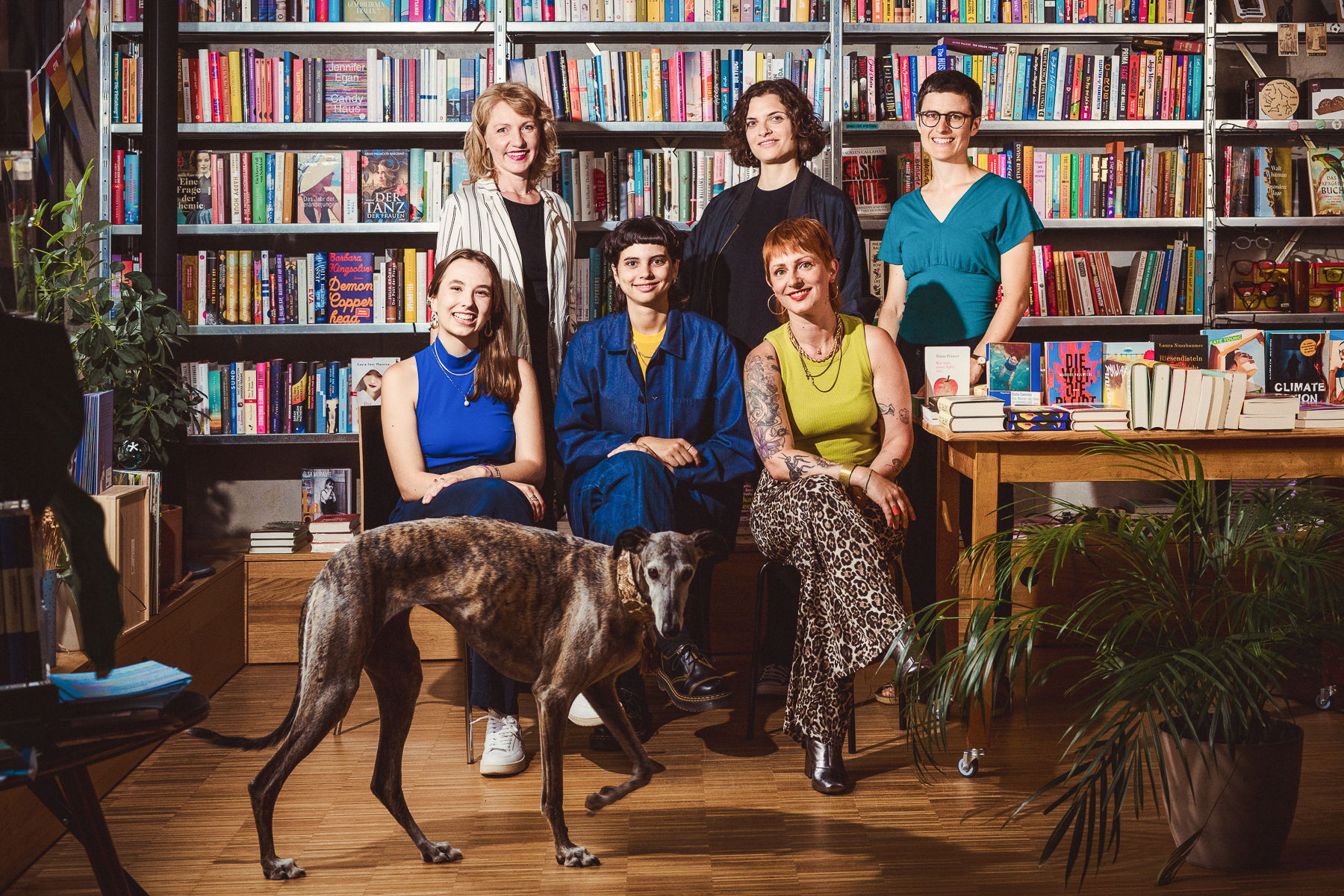 Community Awards 2026 female-led betrieb in Wien: Team von der Buchhandlung o*books