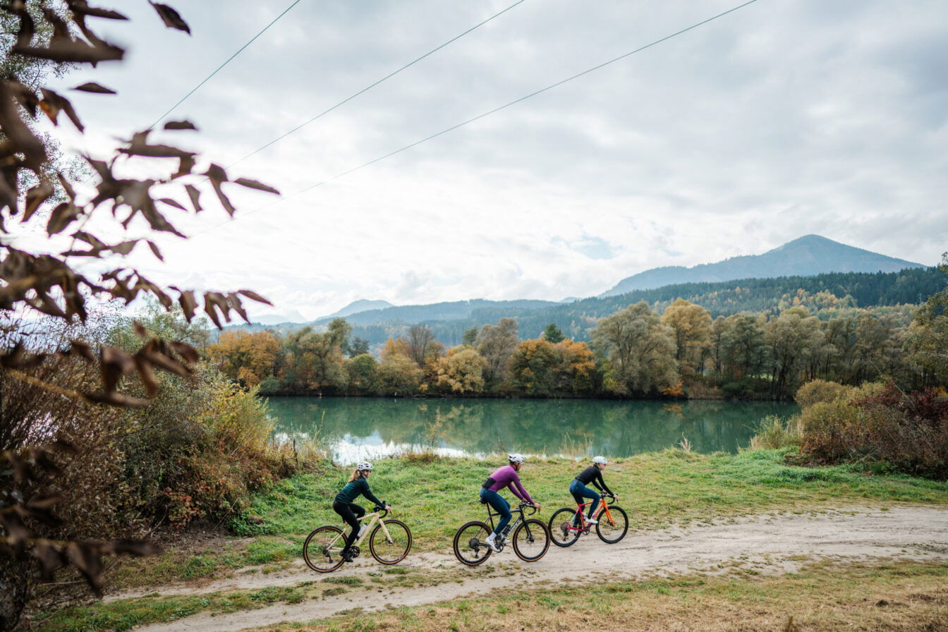 Das neue Gravelbike-Festival Gravel Badges in Feld am See in Kärnten findet im Oktober 2026 erstmals statt.