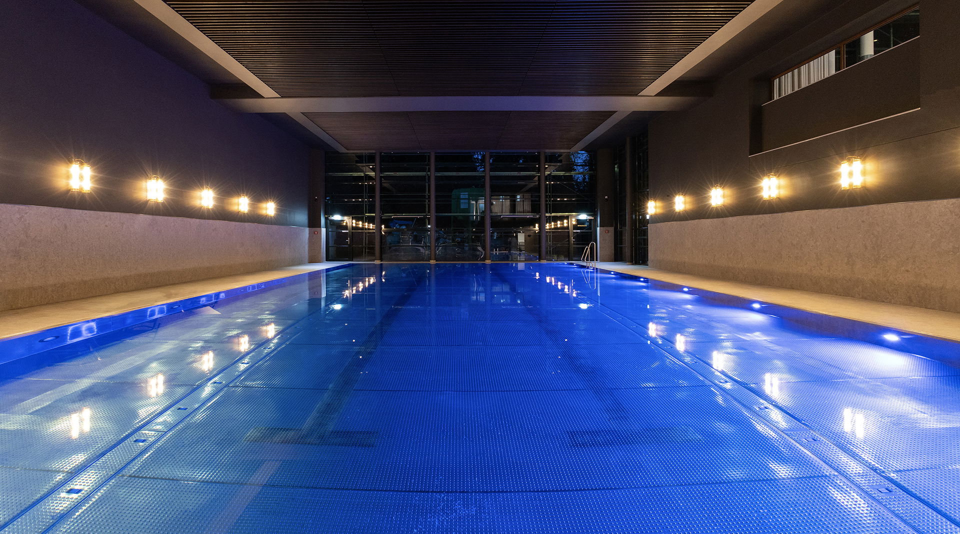Pool Salzburg John Harris Fitness