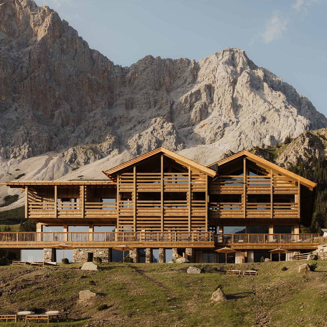 Eriro Alpine Hide