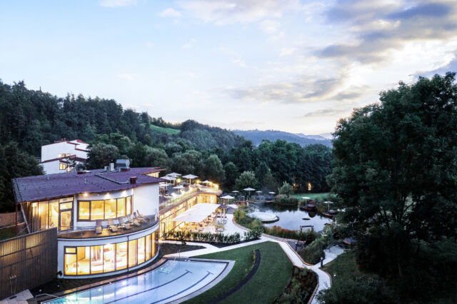 Heilthermen Resort Bad Waltersdorf Außenbecken