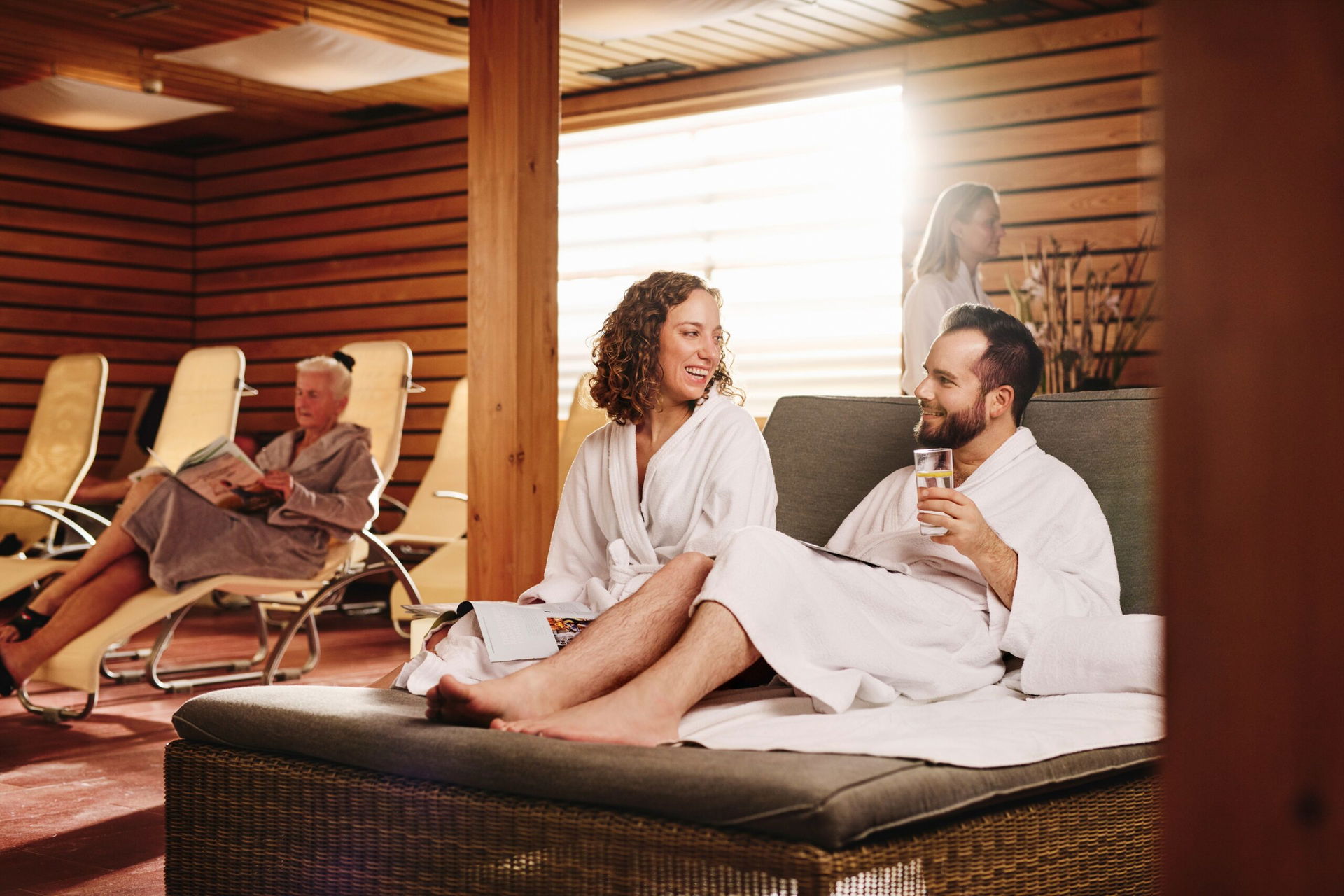 Erholung im Sauna-Ruheraum, Thermen- & Vulkanland