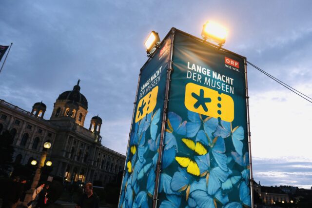Lange Nacht der Museen vor dem Kunsthistorischen Museum in Wien
