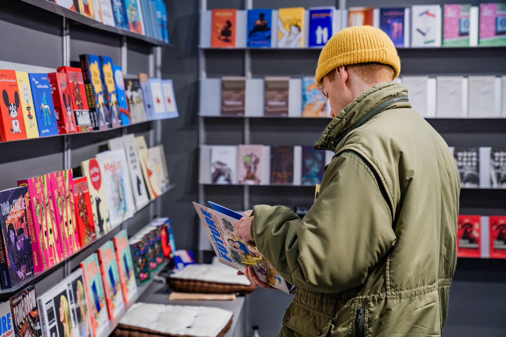 Besucher bei der Buch Wien