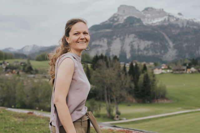 Interview zum Thema digitale Auszeit: Portrait von Petra Barta vom Hotel Die Wasnerin in Bad Aussee