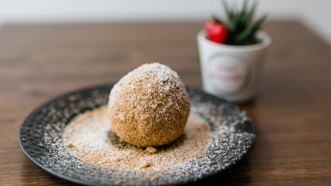 Der ultimative Klassiker, der Marillenknödel (c) Ines Futterknecht Knödel