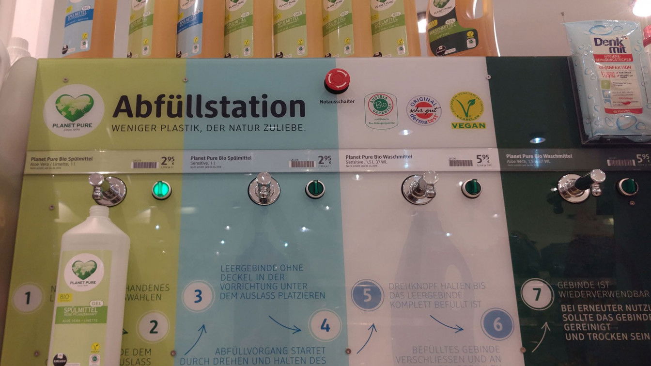Die Waschmittelstation bei dm. (c) Luisa Lutter / 1000things Redaktion Ökologischer Fußabdruck