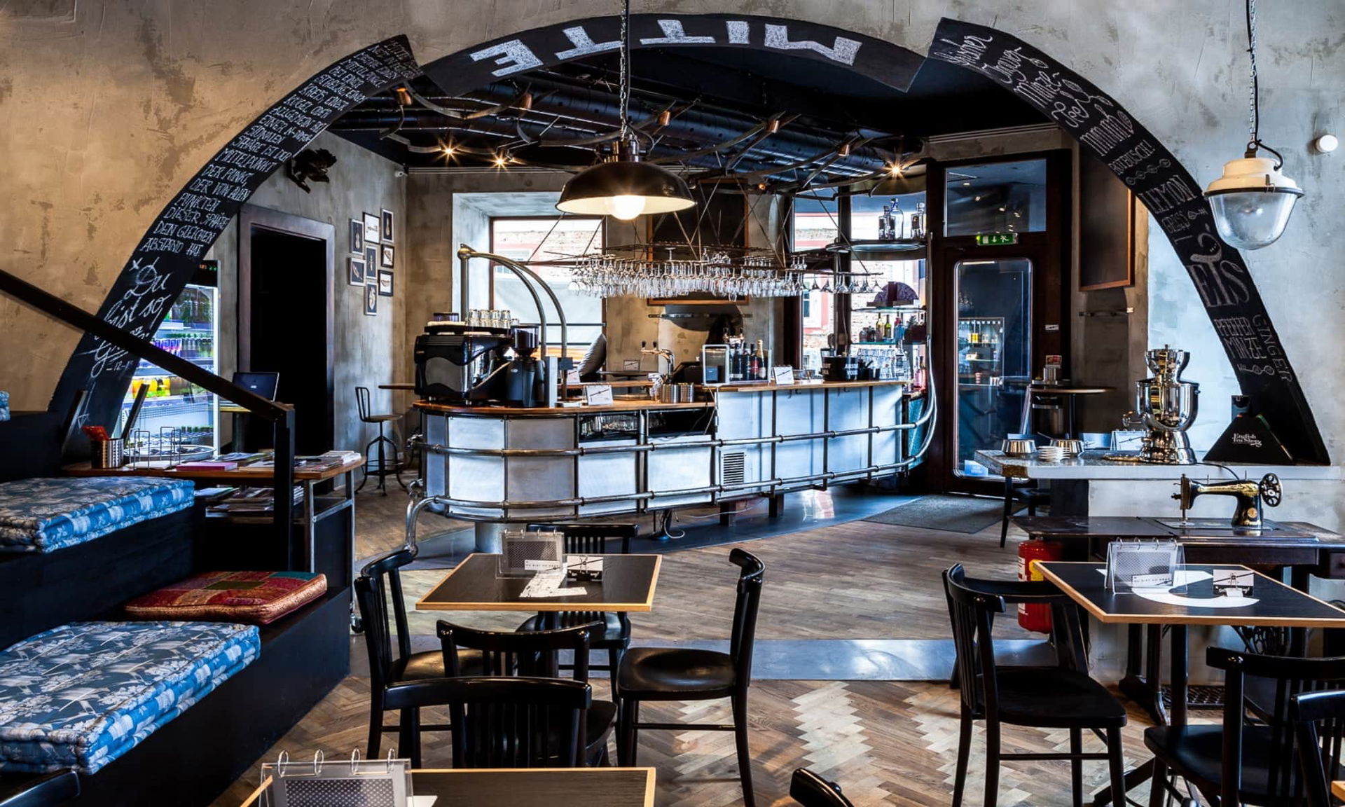 Cafe Mitte: Innenausstattung