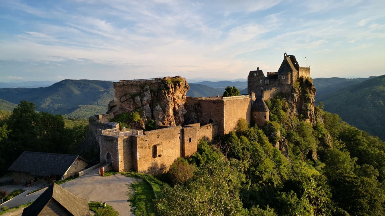 (c) Katharina Tesch | 1000things Ruine Aggstein