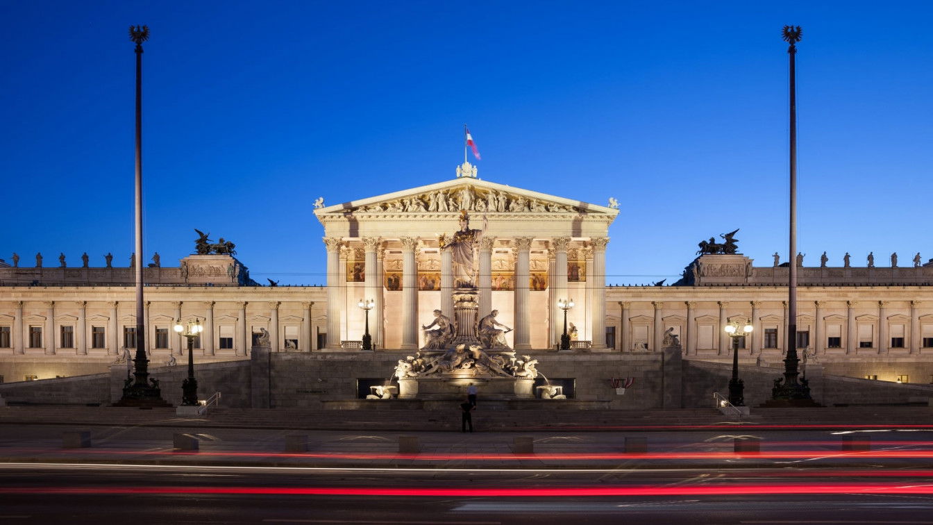 (c) Thomas Wolf, www.foto-tw.de Parlament Wien