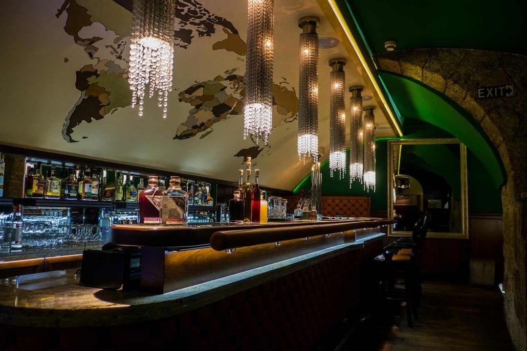 Totale Solimans Bar