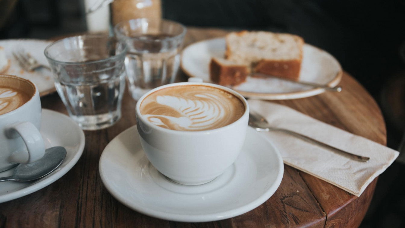 Photo by Alisa Anton on Unsplash Traditionelle Kaffeehäuser Österreich