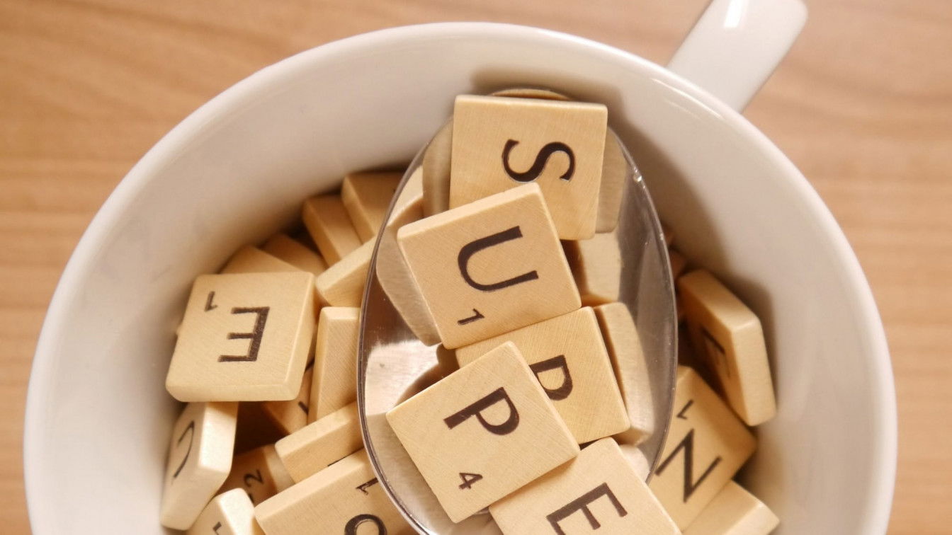 https://pixabay.com/de/photos/buchstabensuppe-buchstaben-suppe-2034919/ Leiwande Wörter